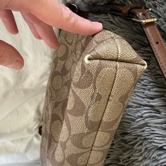 Coach Brown Leather Shoulder Bag with Signature Monogram - Picture 2 of 4